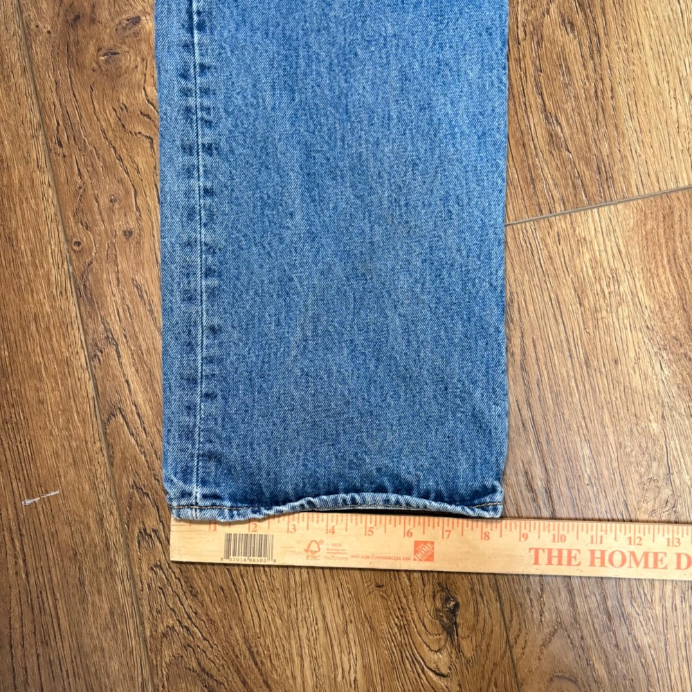 Levi's 501 XX Original Mens Jeans 40x30 Medium Wash Blue Button Fly Denim READ - Picture 2 of 12